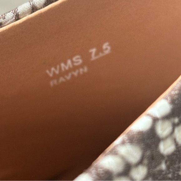 DOLCE VITA Ravyn Block Heel Mule - Size .5 - Natural Multi Snakeskin Print - Picture 8 of 12